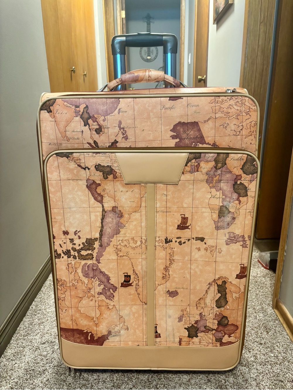 Alviero Martini Premium Large Checked Luggage, leather, Italy